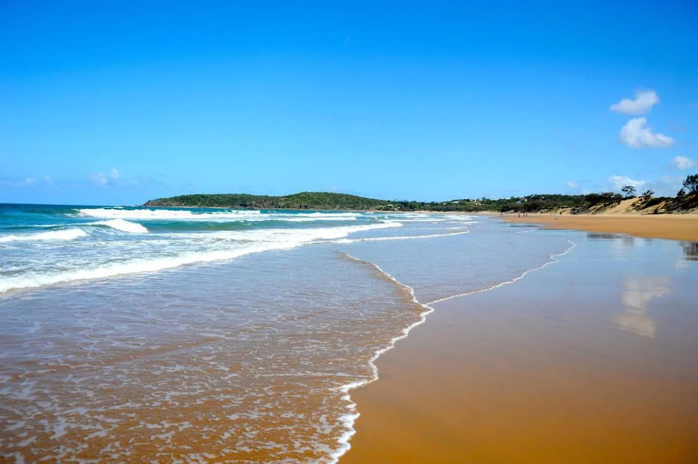 Beach Karma - Three-Bedroom Beachside Escape With Heated Communal Pool In Agnes Water Australia