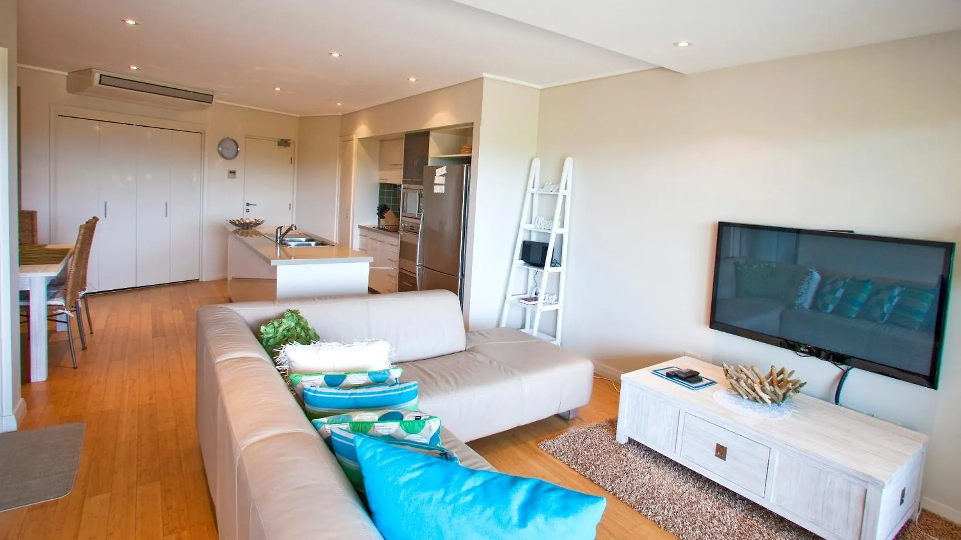 Apartment Beach Karma - Three-Bedroom Beachside Escape With Heated Communal Pool In Agnes Water